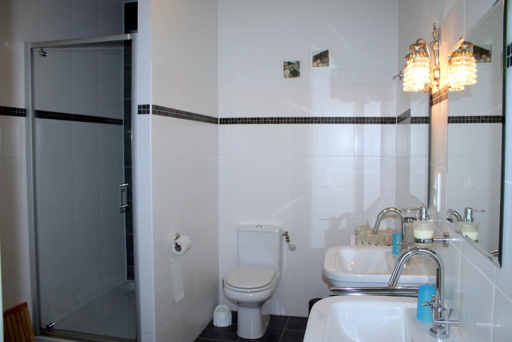 La Double Porte Bed and Breakfast Castéra-Verduzan Exteriör bild